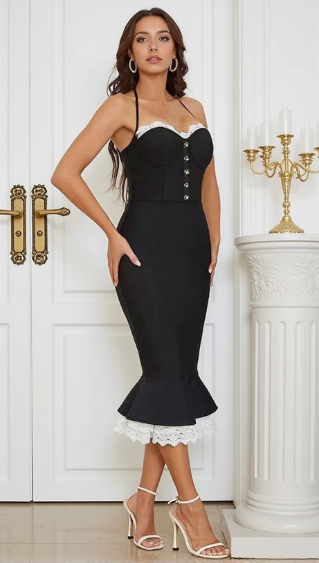 Schwarzes Bandagekleid mit Spitzenknöpfen vorn und Meerjungfrauen-Saum