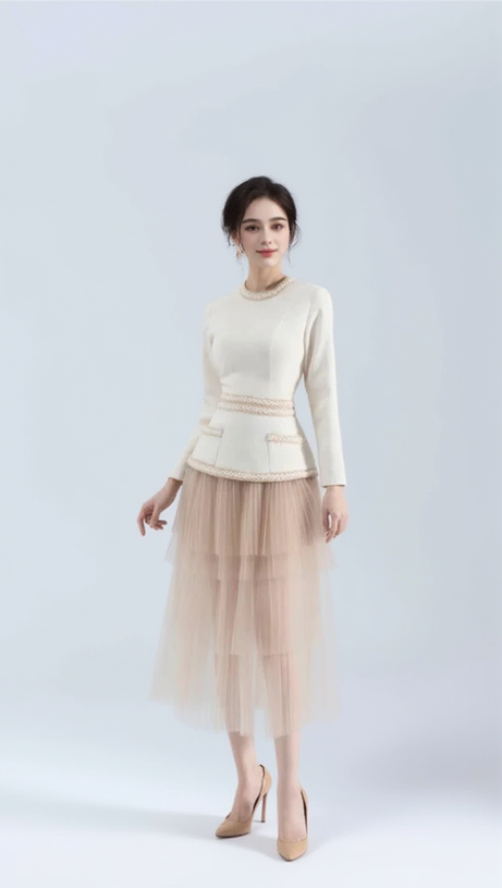 KAITY LAYERED SKIRT SET IN BEIGE