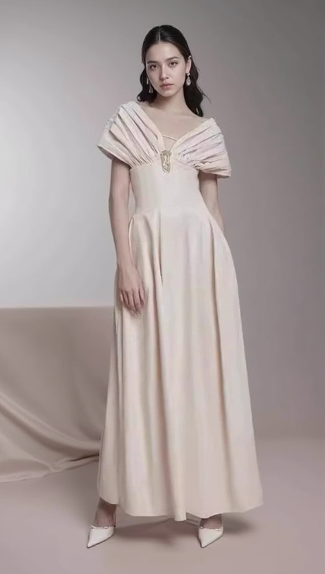 RUCHED SHOULDER MAXI DRESS IN APRICOT