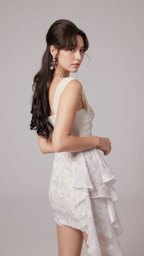 FLORAL PRINT RUCHED MINI DRESS IN WHITE