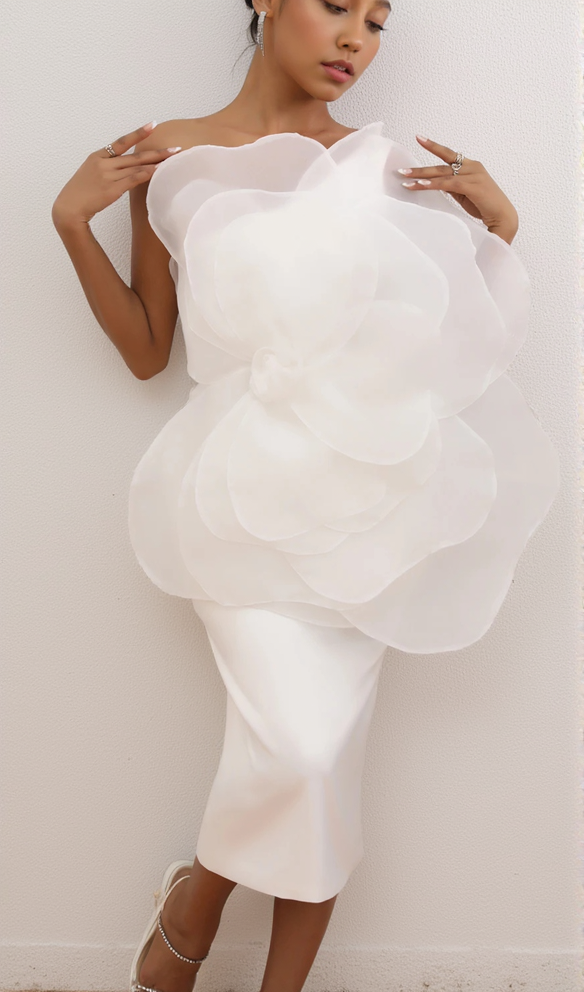 ANDREA MESH FLOWER ONE SHOULDER MIDI DRESS IN WHITE