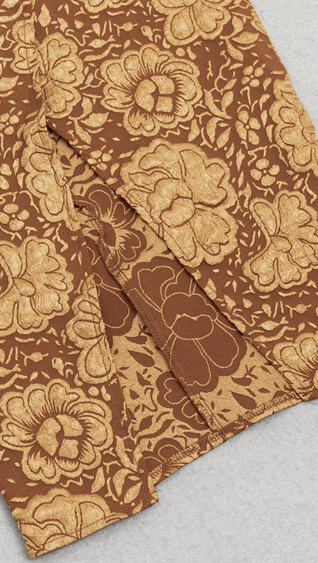 SQUARE COLLAR JACQUARD BAG BUTTOCK SLIT DRESS