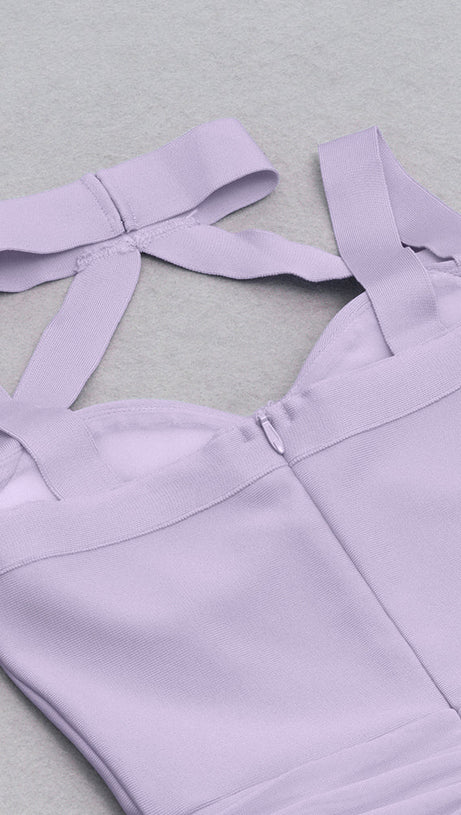 MIDIKLEID AUS MESH MIT RÜSCHEN IN LILA