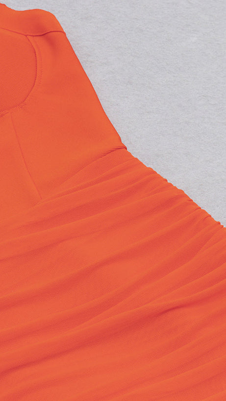 MIDIKLEID MIT RÜSCHEN AUS NETZ IN ORANGE