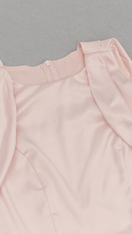 ABITO MIDI ADERENTE IN RASO CON BALZE ROSA PALLIDO