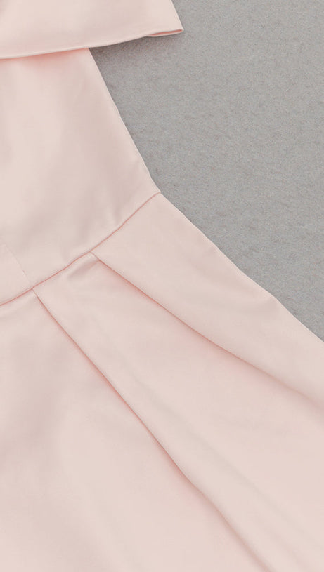 ABITO MIDI ADERENTE IN RASO CON BALZE ROSA PALLIDO