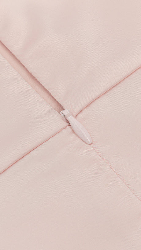 ABITO MIDI ADERENTE IN RASO CON BALZE ROSA PALLIDO