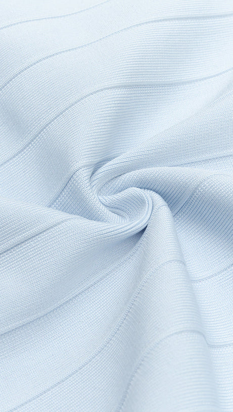 ABITO MIDI A COSTINE CON INSERTI IN RETE AZZURRO CHIARO 