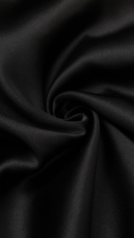 RUCHED BUST MIDI DRESS IN BLACK