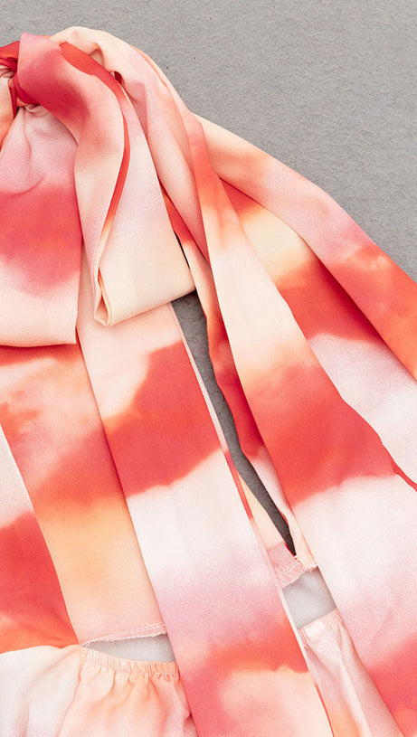 ABITO LUNGO CON STAMPA FLOREALE E CRAVATTA 