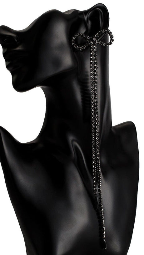 ORECCHINI A CATENA LUNGA CON FIOCCO DI STRASS