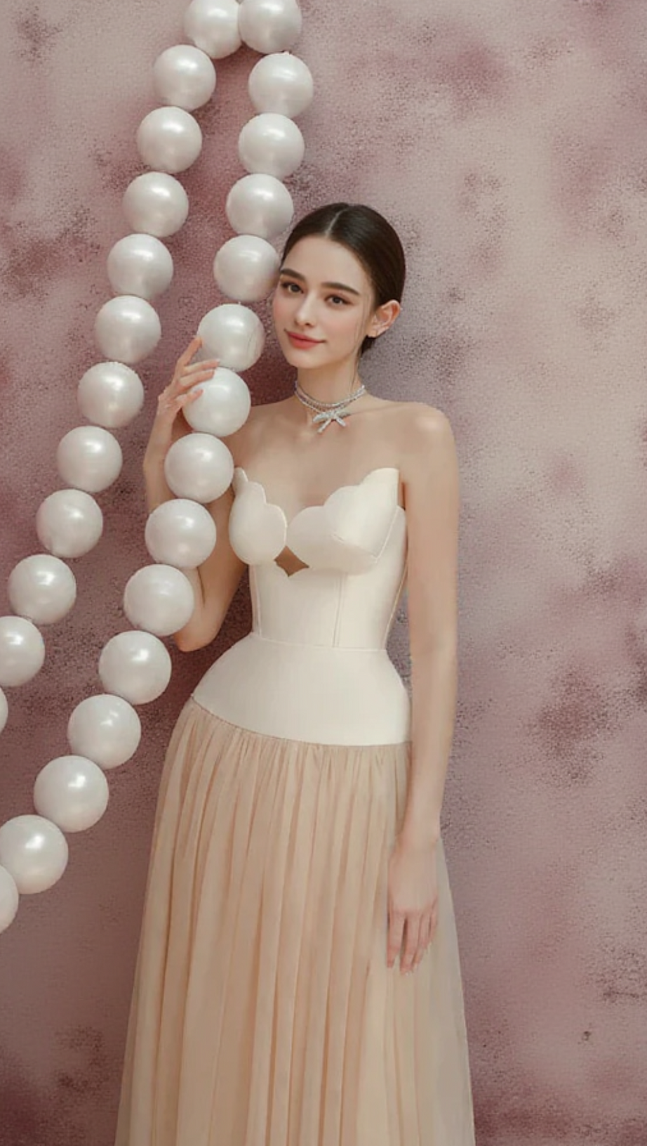 TWO-TONE HOLLOW TUBE TOP TULLE MIDI DRESS