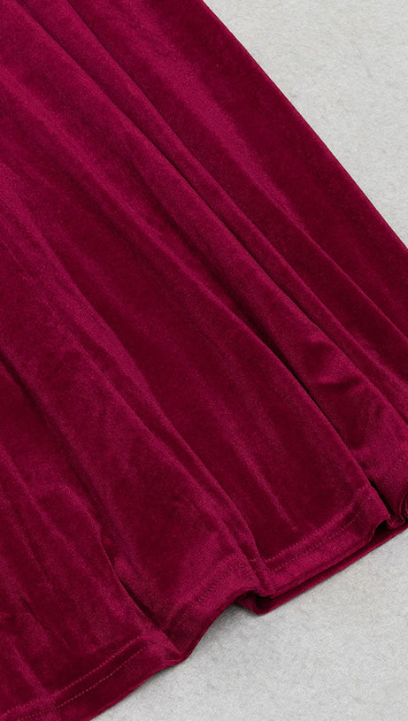 LONG SLEEVE STRAPLESS VELVET A-LINE DRESS