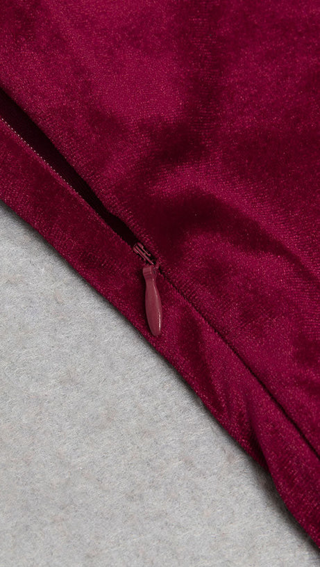 LONG SLEEVE STRAPLESS VELVET A-LINE DRESS