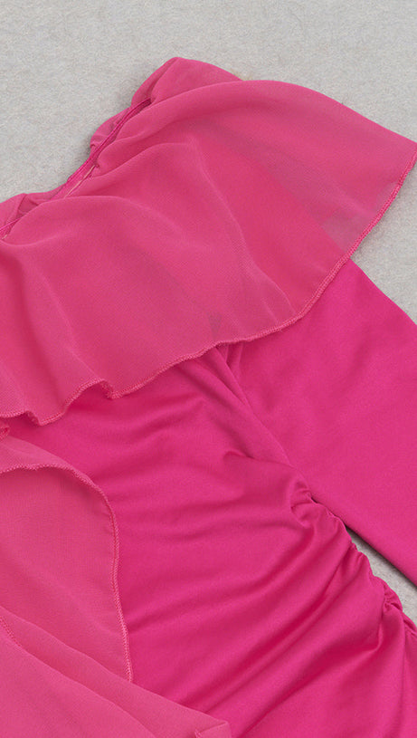 ABITO LUNGO CON SCOLLO A VOLANT E SPACCO ALTO SULLA SCHIENA