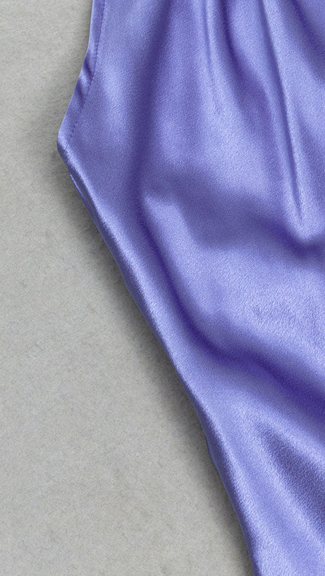 SLEEVELESS HALTER SATIN MAXI DRESS