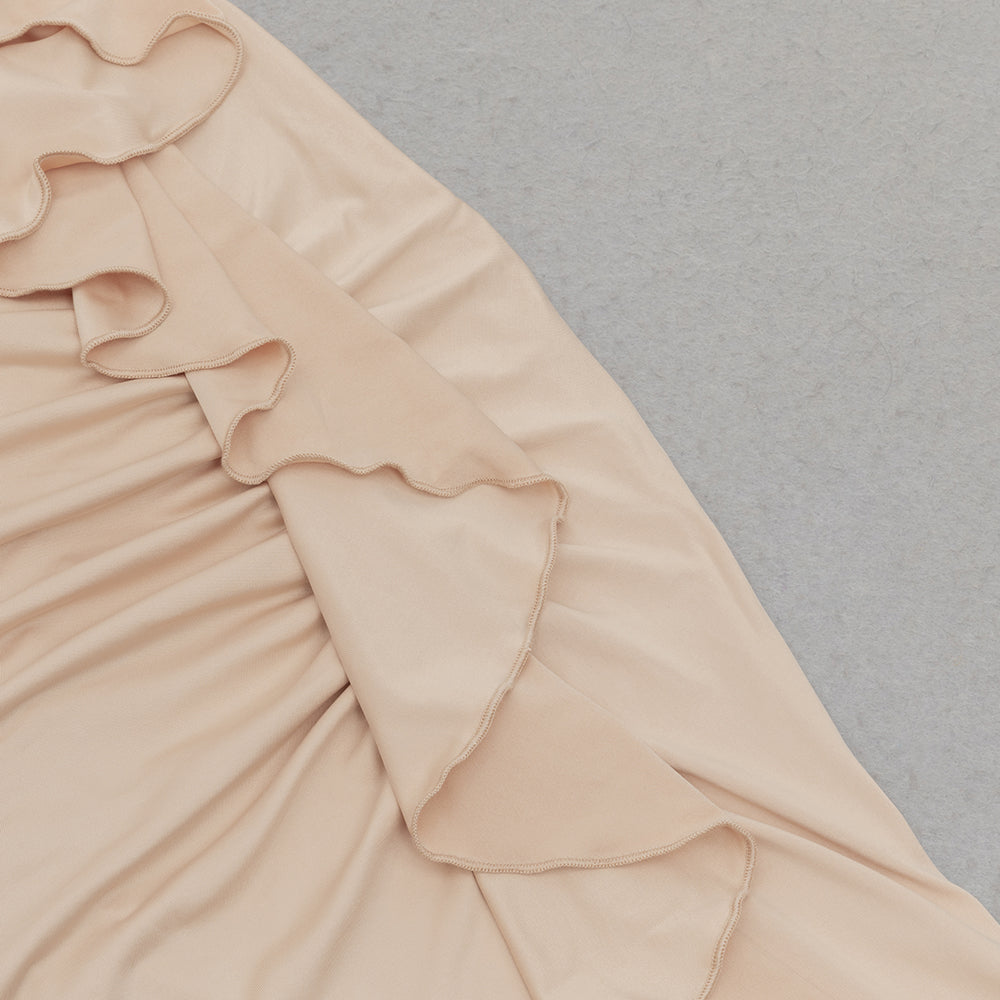 Gerafftes, figurbetontes Maxikleid mit Schlitz 