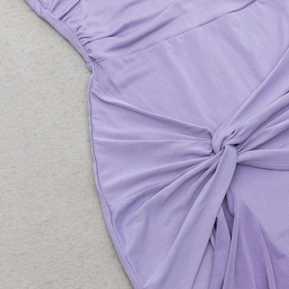 Camisole-Kleid mit Rüschen, Schlitz und Aussparungen 
