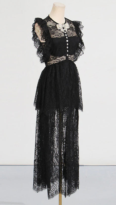 TIERED LACE MAXI DRESS