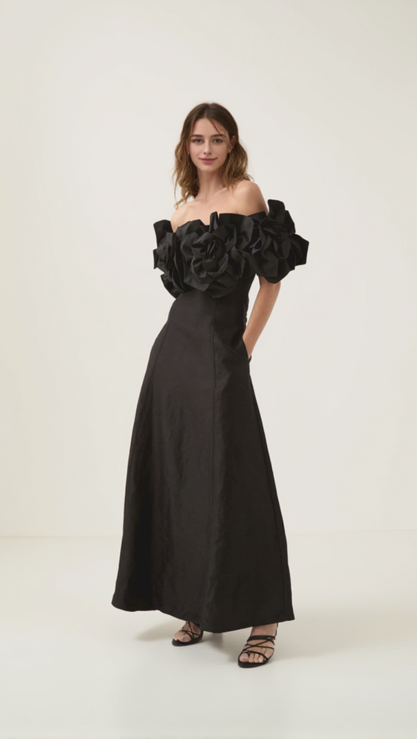 AIIZIE ETTA FLOWER STRAPLESS MIDI DRESS IN BLACK - product image