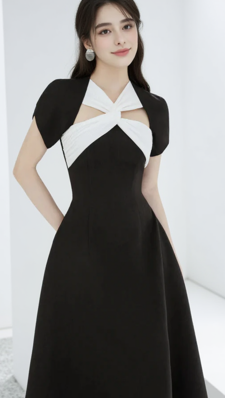 ANDREA CUT OUT A-LINE MIDI DRESS IN BLACK