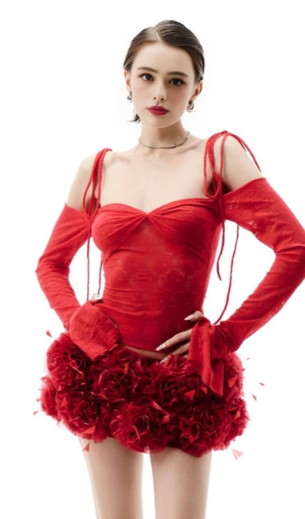 Helen – Zweiteiliges Set mit Spitzen-Blumenapplikation in Rot