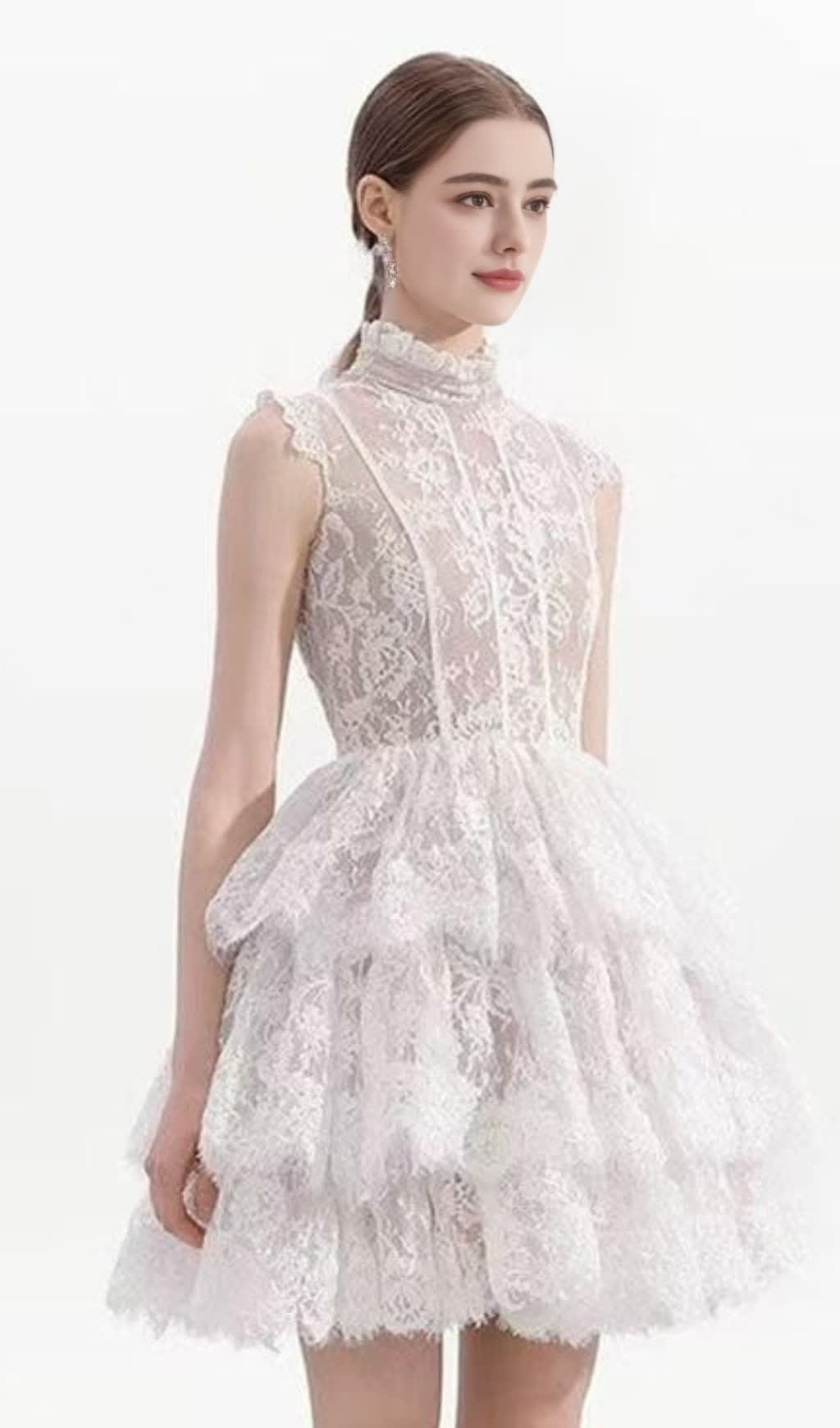 Ärmelloses Tutu-Minikleid aus Spitze mit Stehkragen in Weiß