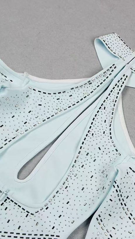 Neckholder-Bodycon-Kleid mit Kristallverzierung und Cut-outs