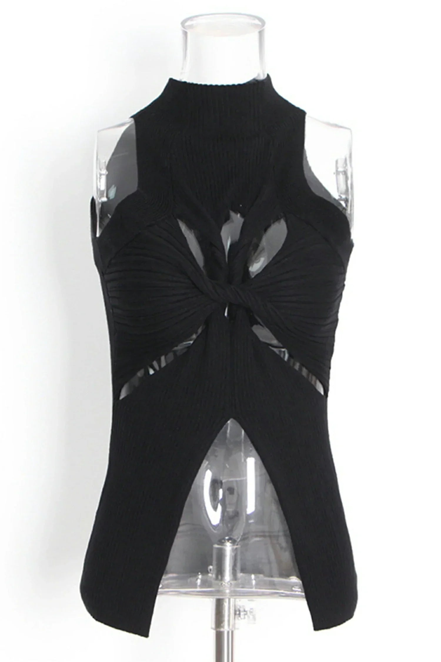 Alyzah Stricktop mit unregelmäßigen Ausschnitten