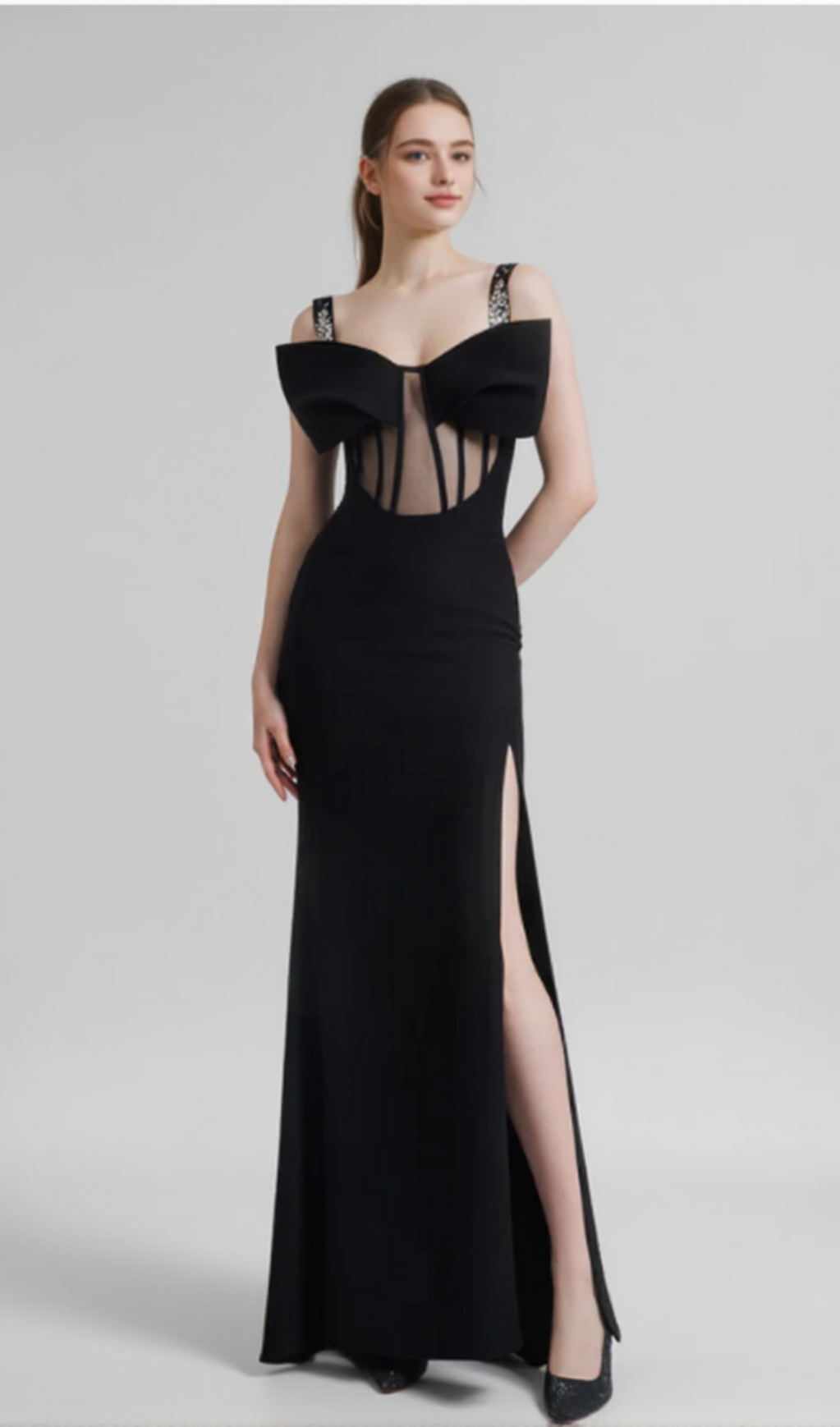 SLEEVELESS CORSET MAXI DRESS IN BLACK