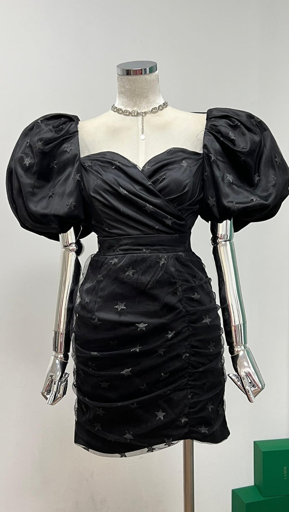 PUFF SLEEVE MINI DRESS