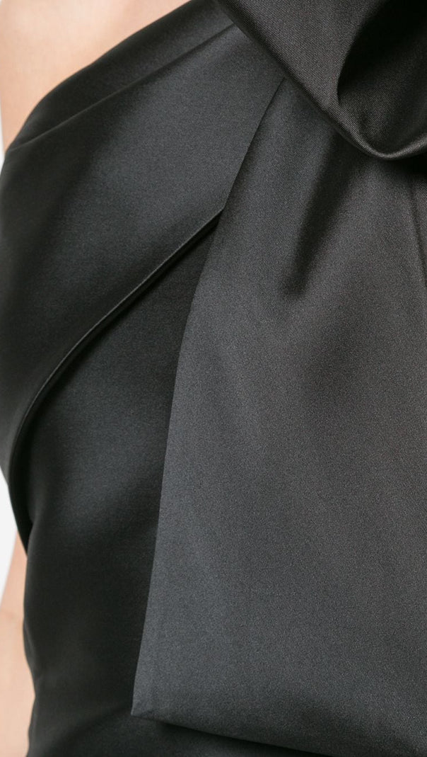 AIIZIE ONE-SHOULDER BOW MAXI DRESS IN BLACK - product image