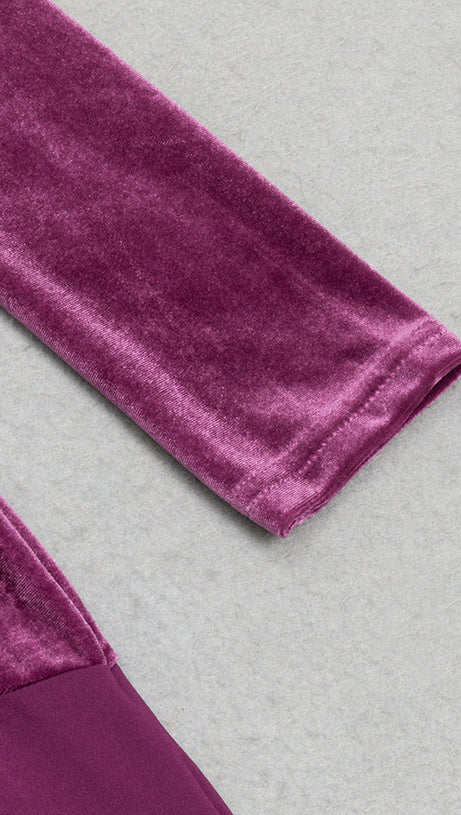 ABITO LUNGO IN VELLUTO A MANICHE LUNGHE MAGENTA