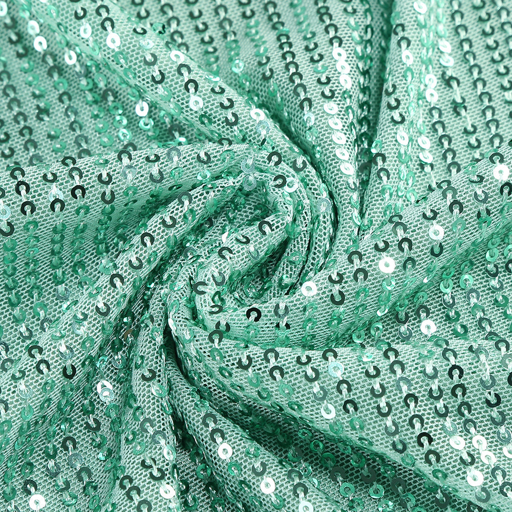 ABITO LUNGO CON SPACCO ALTO E RUCHES DI PAILLETTES VERDE