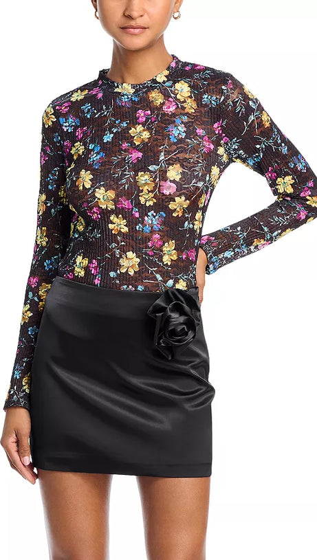 FLORAL PUCKERED LACE TOP