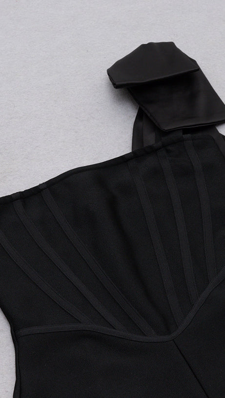 CALISTA BLACK ONE BOW SHOULDER SPLIT BANDAGE MIDI DRESS