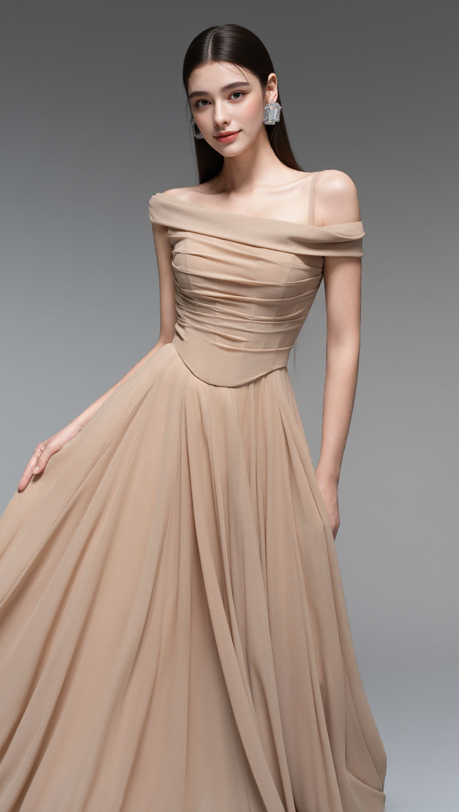 ABITO LUNGO IN CHIFFON DRAPPEGGIATO A TRAPEZIO COLOR NUDE