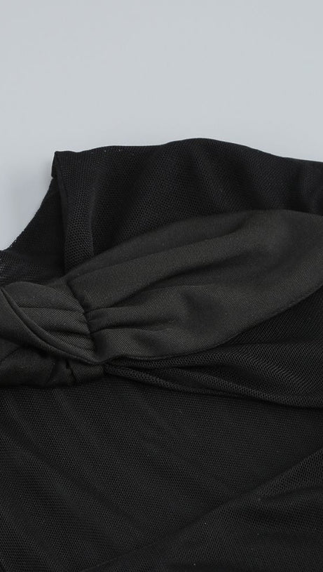 LONG SLEEVE CUTOUT SPLIT MAXI DRESS