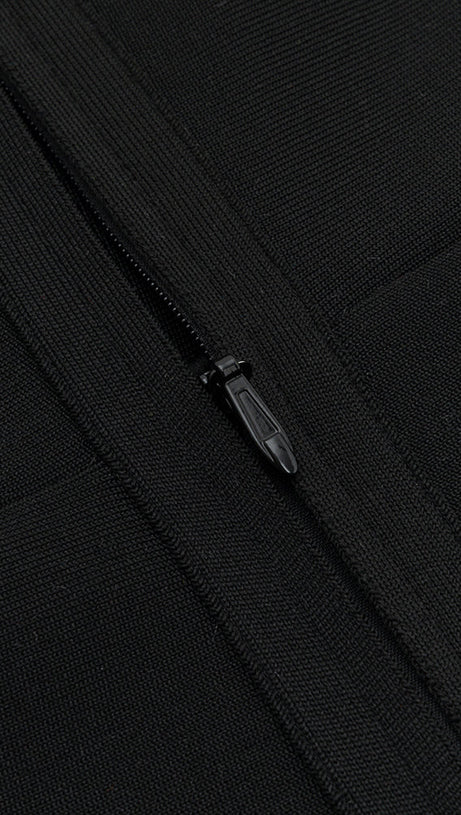 ONE-SHOULDER SATIN BODYCON MIDI DRESS IN BLACK