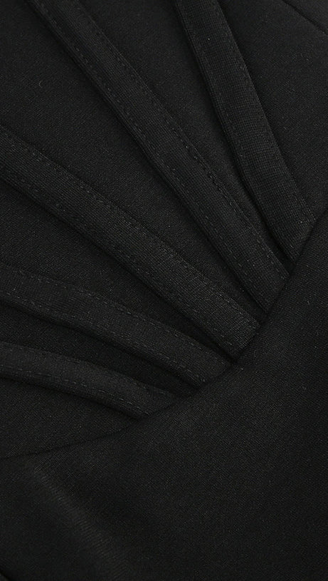 EUDORA 3D FLOWER OFF-SHOULDER MAXI DRESS IN BLACK