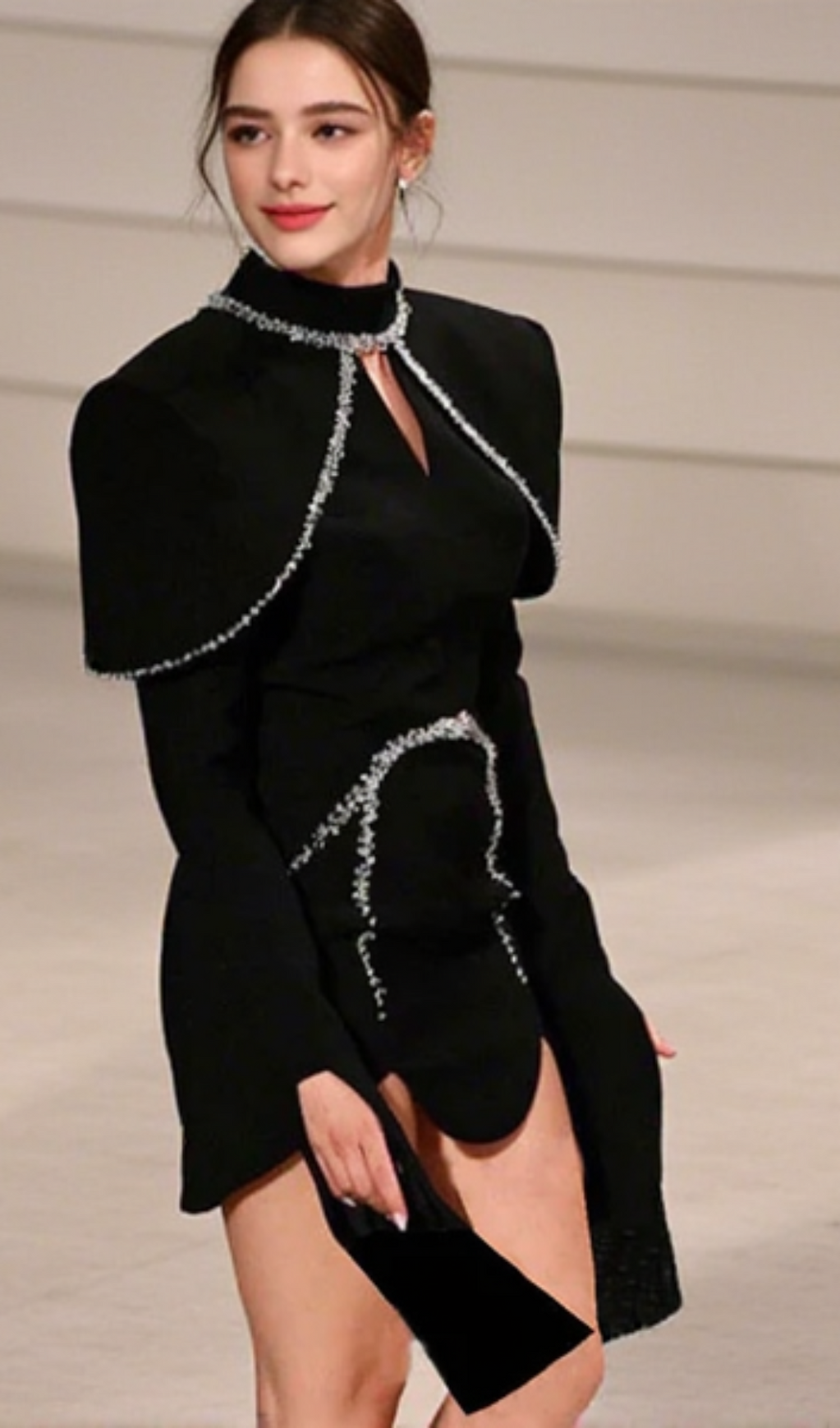 DIAMOND CHAIN EMBELLISHED TRUMPET SLEEVE MINI DRESS IN BLACK