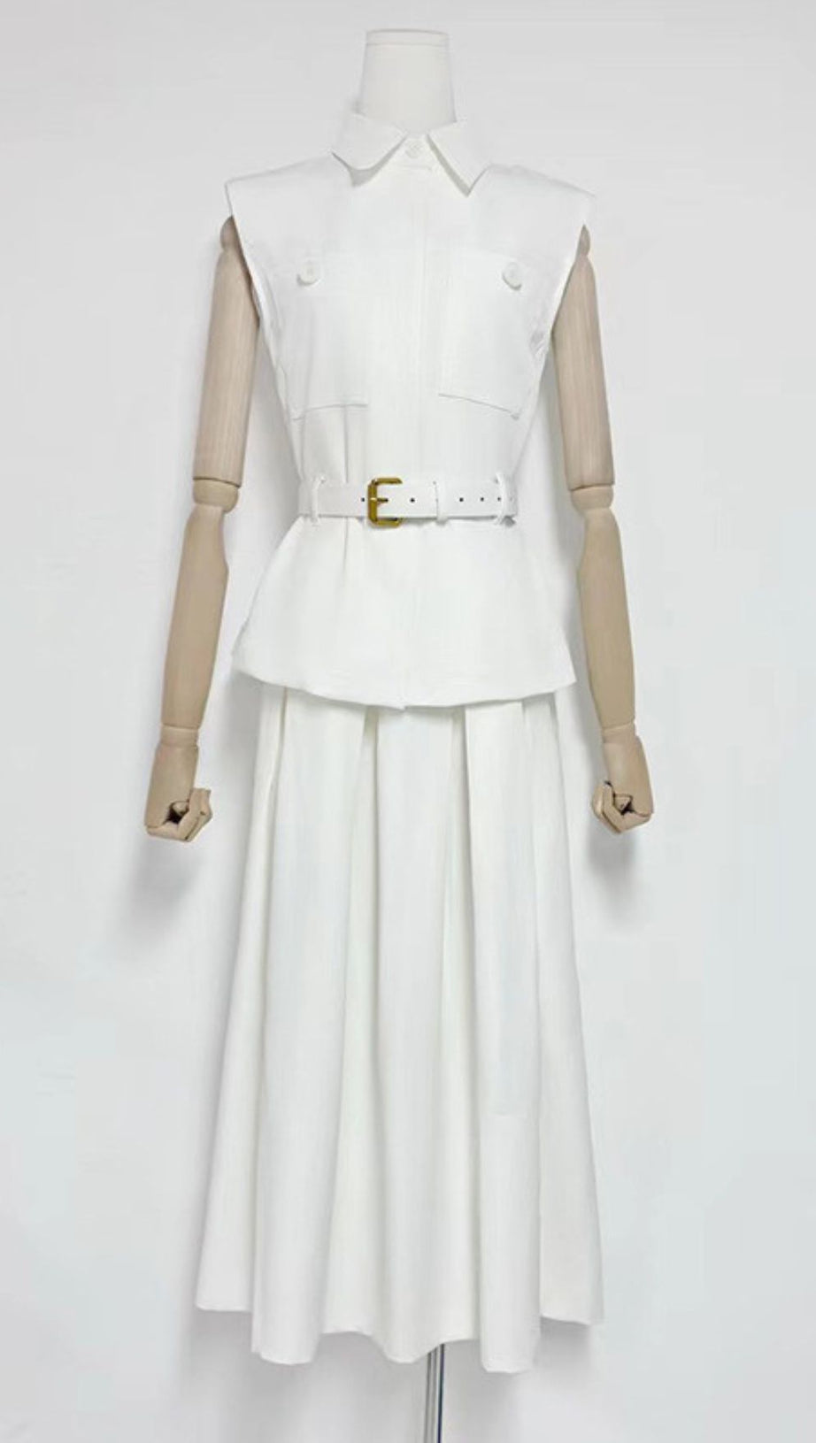 Iliana Elegant Burgundy Sleeveless Belted Skirt Set - Chic 2-Piece Outfit for Women