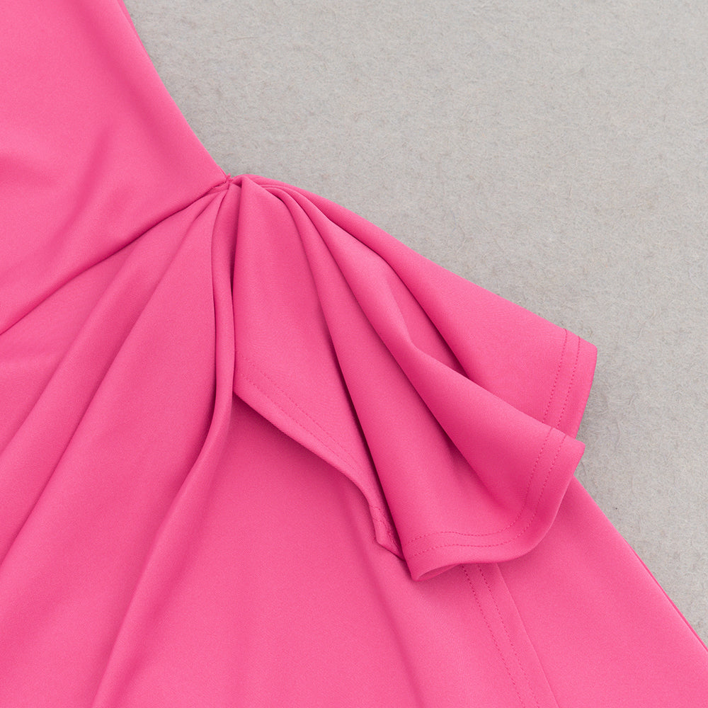 ALANI – Gerafftes, figurbetontes Midikleid aus Satin in Rosa und Rot