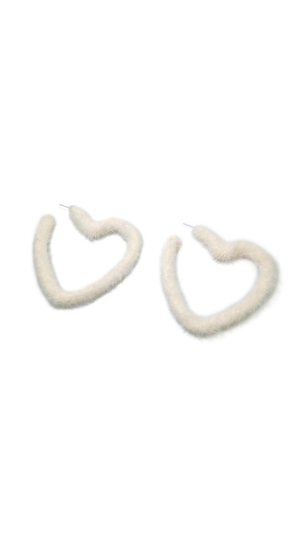 COZY WHITE FUZZY HEART EARRINGS FOR WOMEN - PLUSH LOVE STATEMENT HOOPS