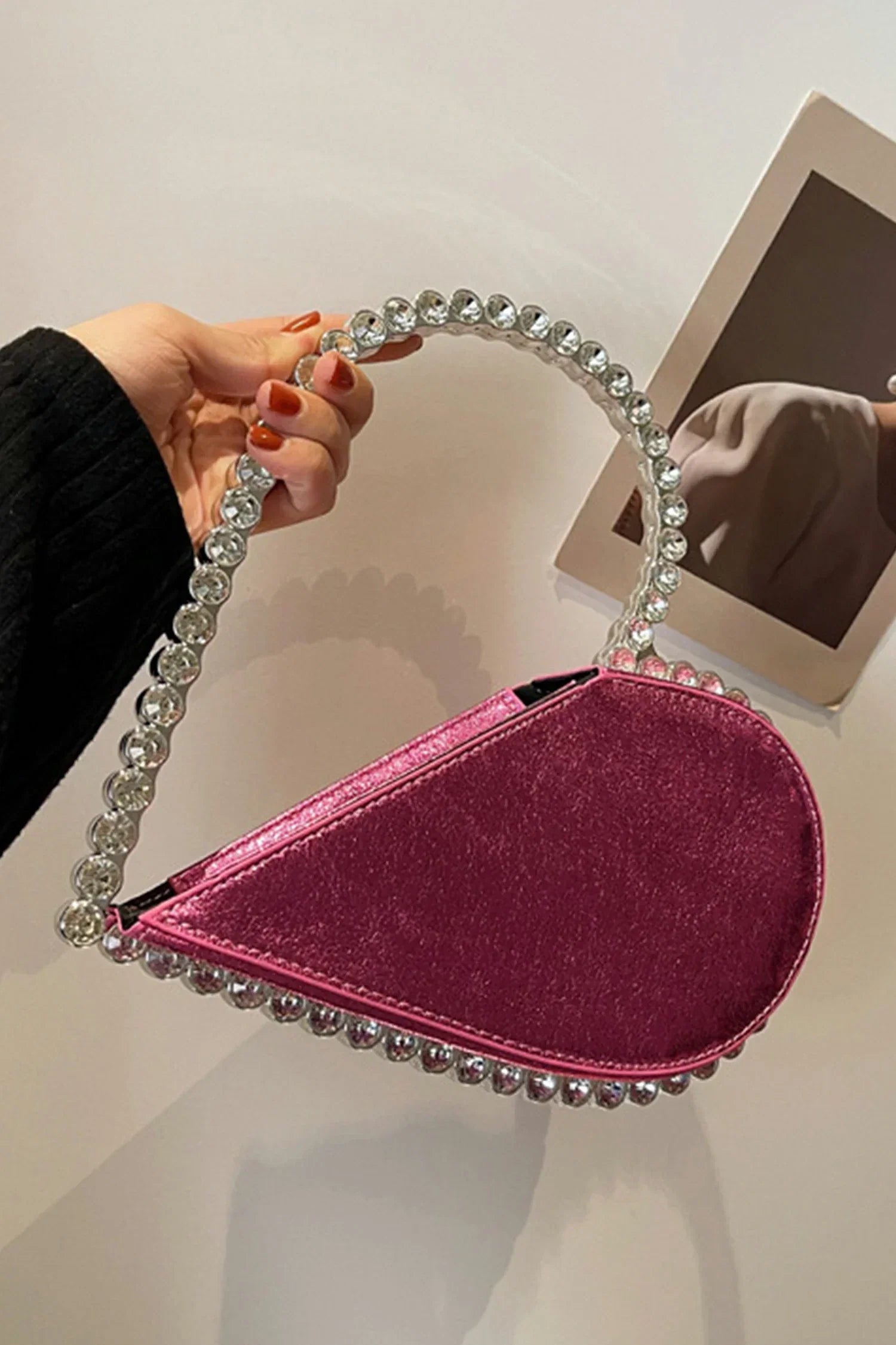 Bridgete Herz Diamant Clutches