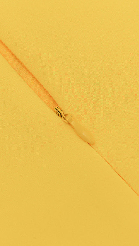 BROOK OFF-SHOULDER BODYCON MIDI DRESS IN YELLOW