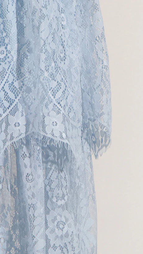 TIERED LACE MAXI DRESS