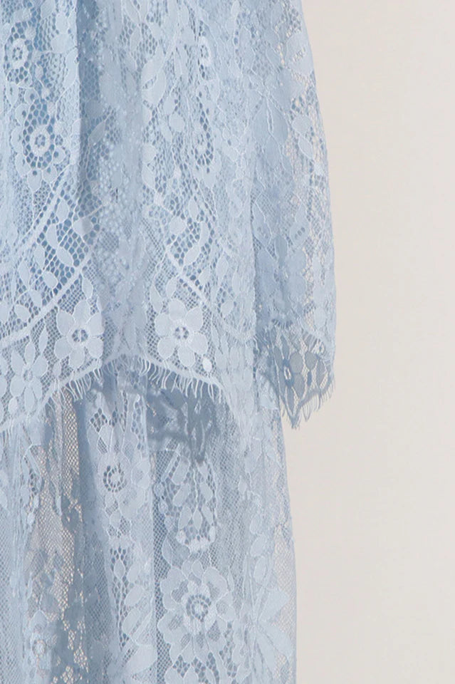Gestuftes Maxikleid aus Spitze