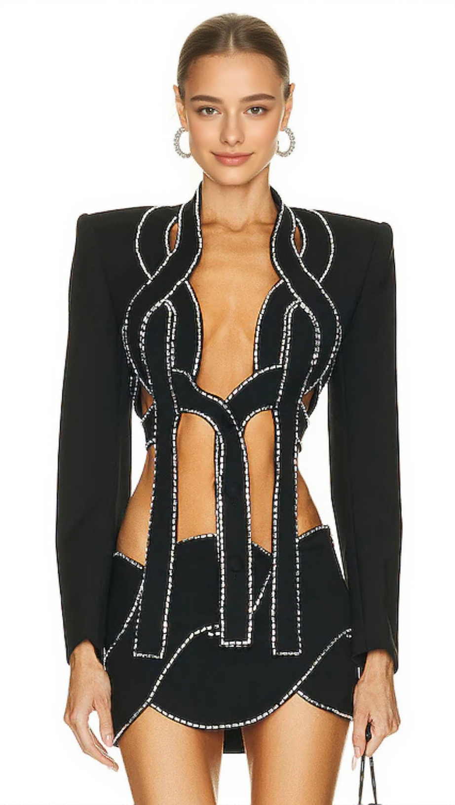 DUE PEZZI DI CORDA DECORATI IN NERO