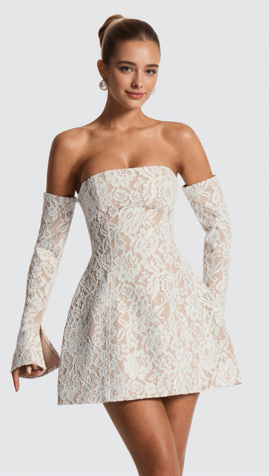 SALONE LACE STRAPLESS MINI DRESS IN IVORY
